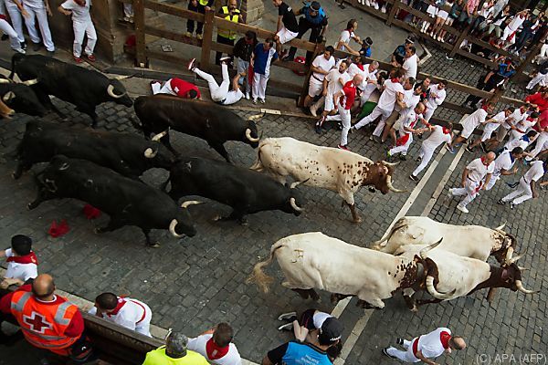 Vier Verletzte bei vierter Stierhatz in Pamplona