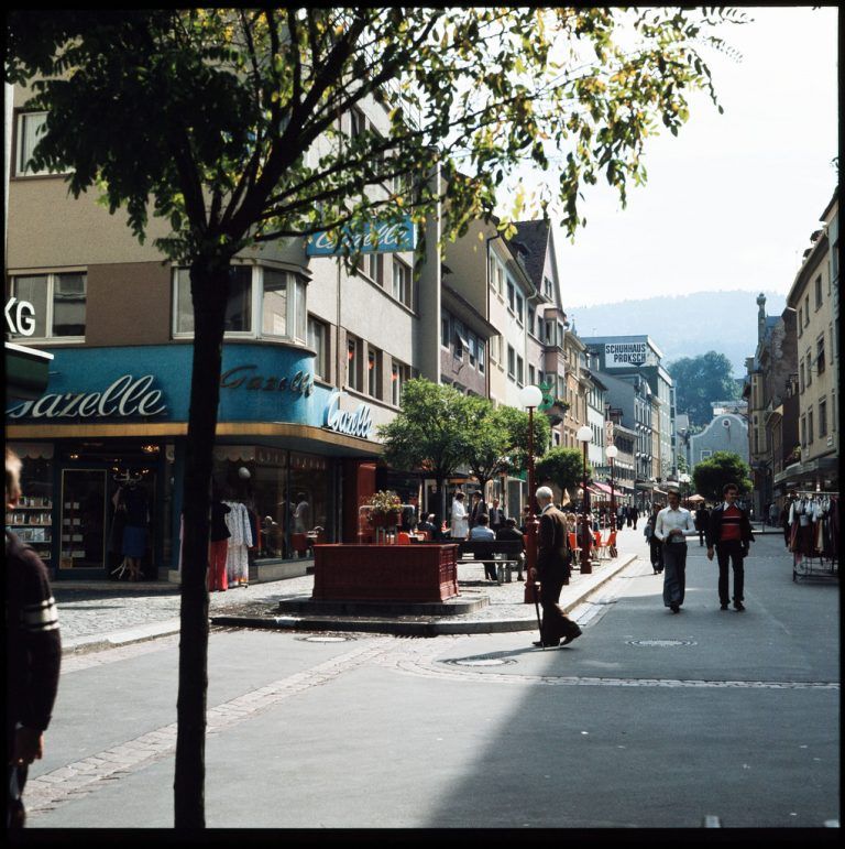 Vorarlberg Einst und Jetzt. Die Kaiserstraße in Bregenz - Vorarlberger ...