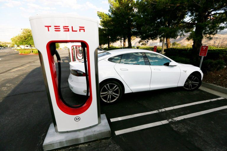 20 Supercharger stehen in Bregenz bald Tesla-Fahrern zur Verfügung. Reuters