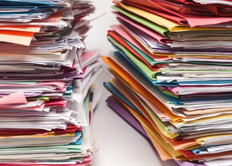 Wer vorhandene, aber nicht notwendige Gesetze und Vorschriften abschaffen will, braucht Geduld. Doch im Oktober soll es im Land so weit sein.