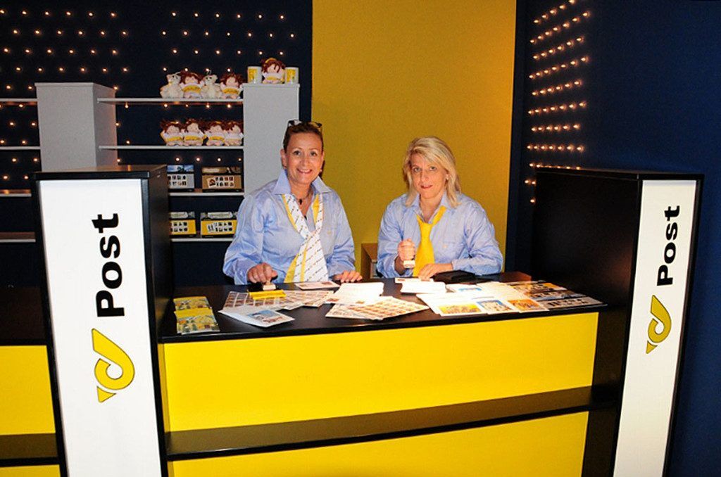 Postfüchse werben um Sympathie