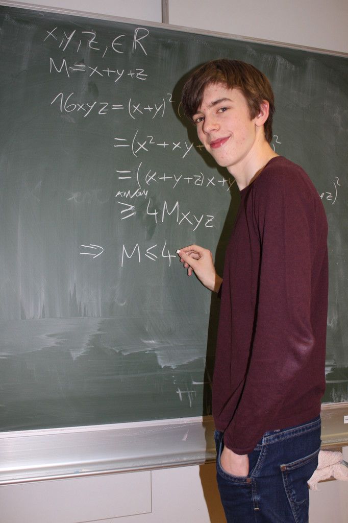 Am 12. Juli fährt Maximiliam Hofer zur internationalen Mathematikolympiade. Heute steht aber noch die Matura an. Foto: doh