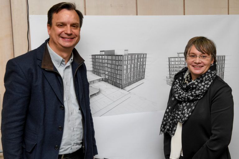 Barbara Gabriel-Tomaselli und Philipp Tomaselli führen gemeinsam das Bauunternehmen. Eigentümer ist eine Privatstiftung. „Durch dieses Gremium lassen sich viele Themen anders diskutieren.“ VN/Lerch