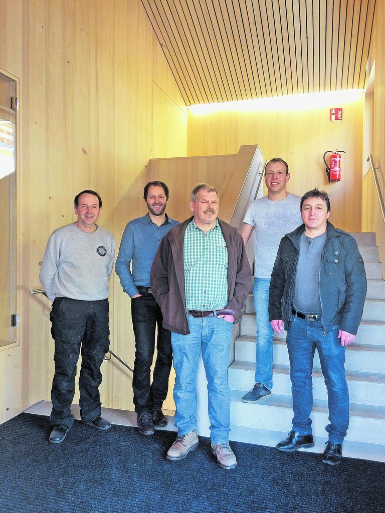 Bauteam: E. Türtscher, Trachtenkapelle, D. Domig, OBM. Bergrettung, K. Burtscher, FKDT. a. D., M. Konzett, OBM. a. D. Trachtenkapelle, W. Konzett, BGM.