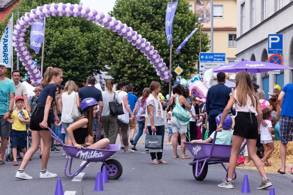 Spiel, Sport und Spaß beim  36. Milka-Schokofest in Bludenz
