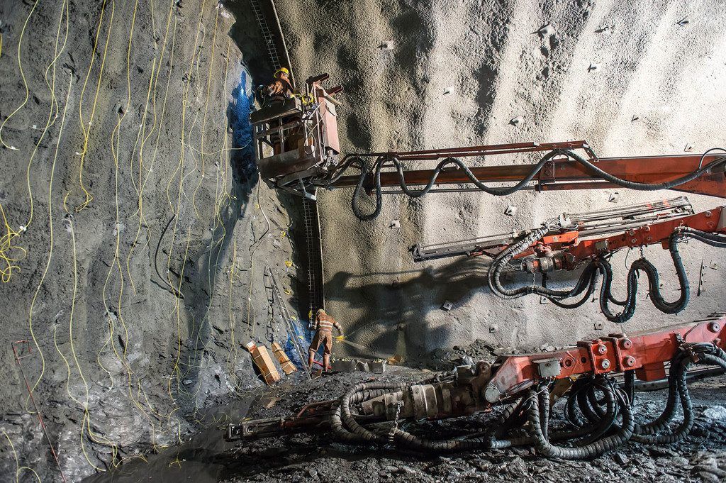 Halbzeit beim Tunnel auf Weltrekord-Niveau