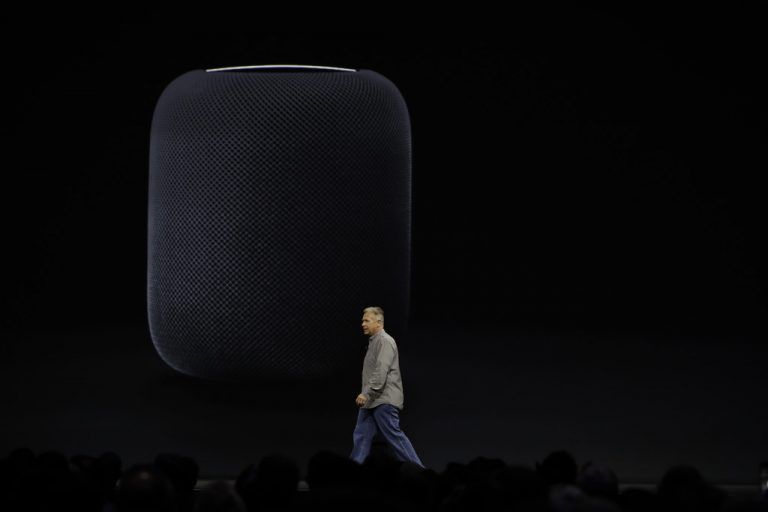 Beim „HomePod“ ist die Assistenzsoftware Siri integriert.