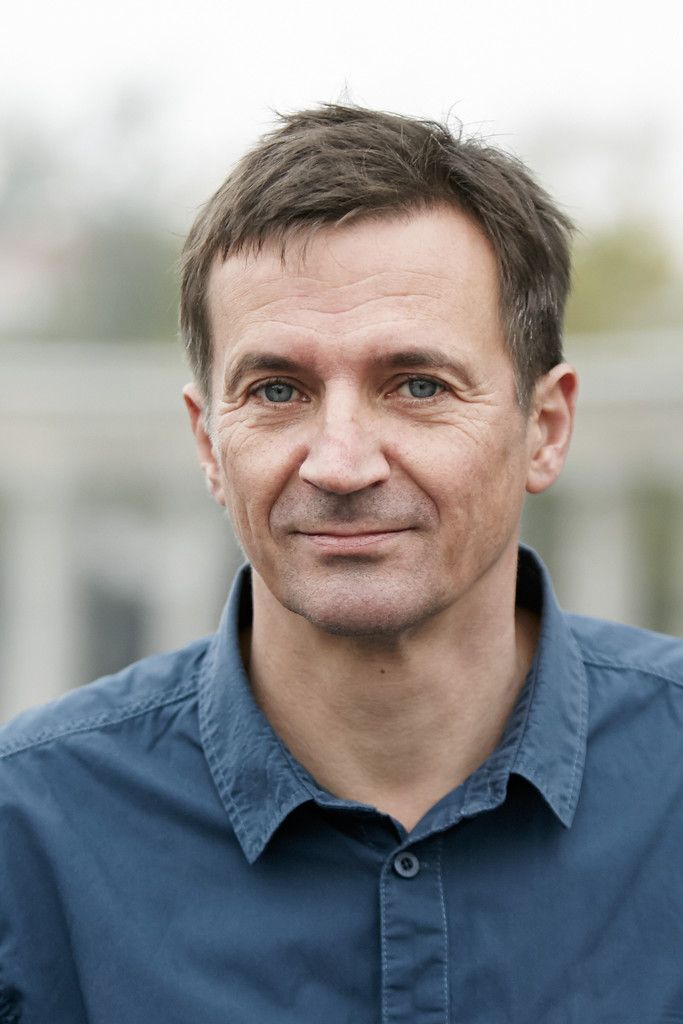 Christian Futscher erzählt mit Humor, Witz und Ironie. Karl Bichler, Czernin Verlag