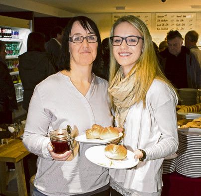 Christina (l.) und Sandra Bitschnau.