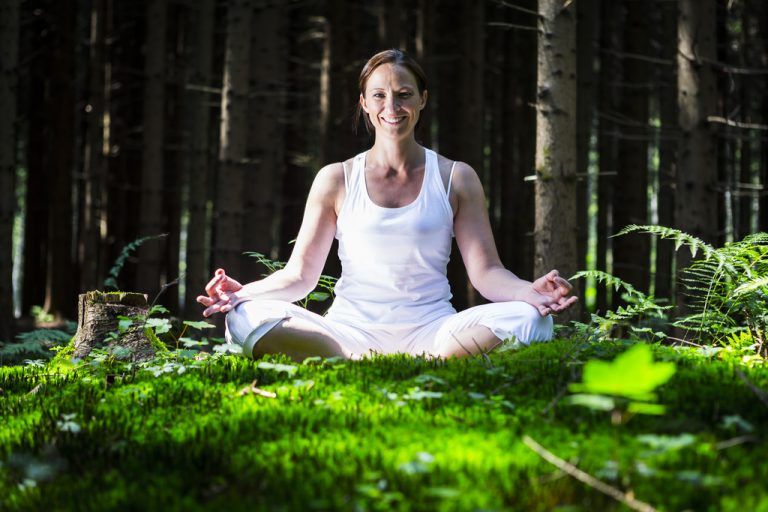 Daniela Metelko-Micheluzzi hat vor elf Jahren Yoga für sich entdeckt. Foto: Michael Gunz
