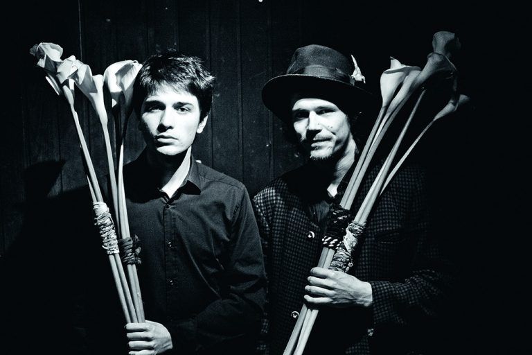 Das Duo Paul Schuberth und Thomás Novák gastiert am Samstag im Alten Bahnhof in Andelsbuch.novak/schubert