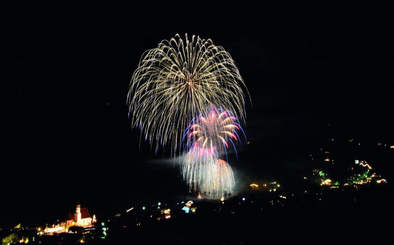 Das eindrucksvolle Klangfeuerwerk ist derHöhepunkt des Abends. WANDERSTAMMTISCH