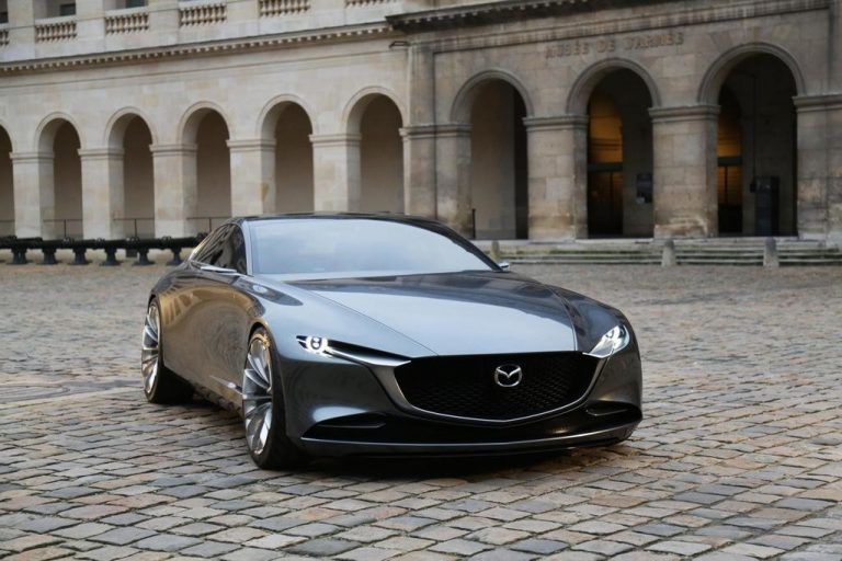 Das Mazda  Vision Coupe ist das schönste Konzeptfahrzeug des Jahres. Das entschied eine Experten-Jury aus der Welt des Motorsports, der Architektur, der Mode und des Designs. Verliehen wurde die renommierte Auszeichnung in Paris. Das Mazda Vision Coupé steht richtungsweisend für das Design kommender Mazda-Modellgenerationen.
