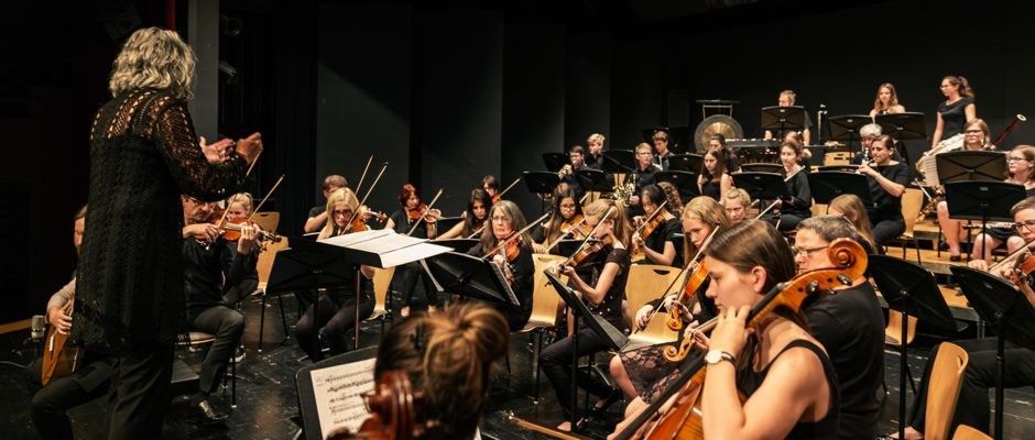 Kasperltheater  „Das Kronenfest“