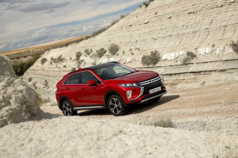 Den Eclipse Cross positioniert Mitsubishi zwischen ASX und Outlander. Dazu addierte die Drei-Diamanten-Marke eine Portion Lifestyle-Appeal.