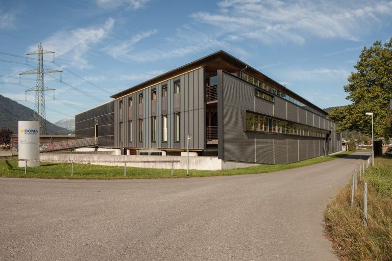 Der Firmensitz von DOMA Solartechnik in Satteins wurde bislang angemietet. Nun steht der Kauf an. Investiert werden 3,6 Millionen Euro. doma