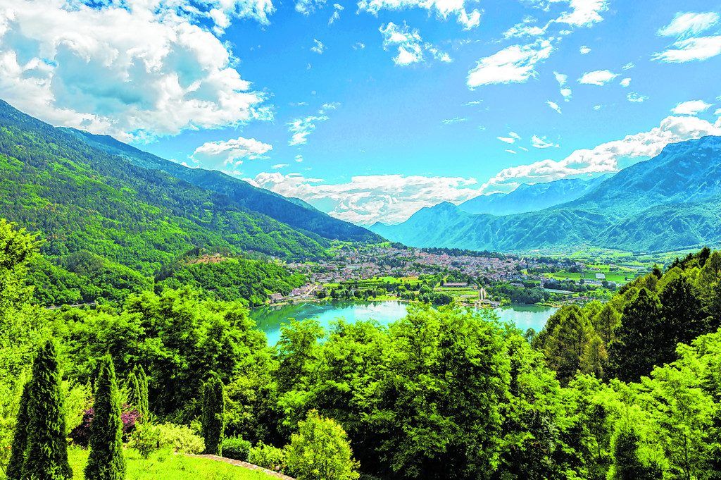 Die Seen Caldonazza und Levico