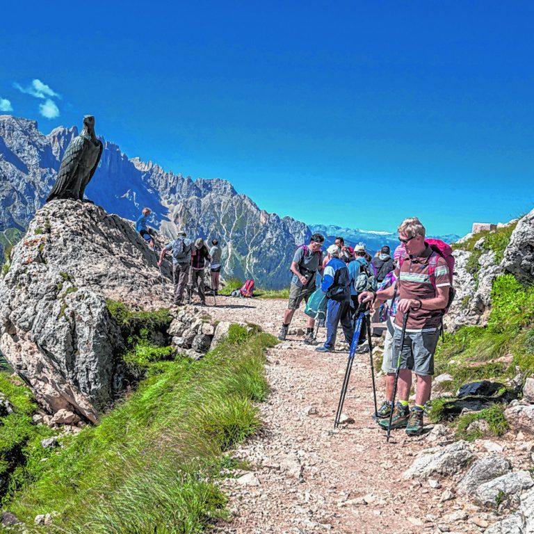 Der Rosengarten und der Latemar sind tolle Wandergebiete. shutterstock