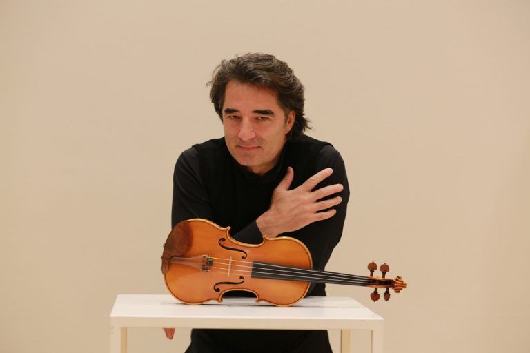 Der Violinist, Solist des heutigen Abends, Duilio Galfetti, ist Gründer und Konzertmeister des Ensembles Vanitas und des Barockorchesters I Barocchisti.Duilio Galfetti