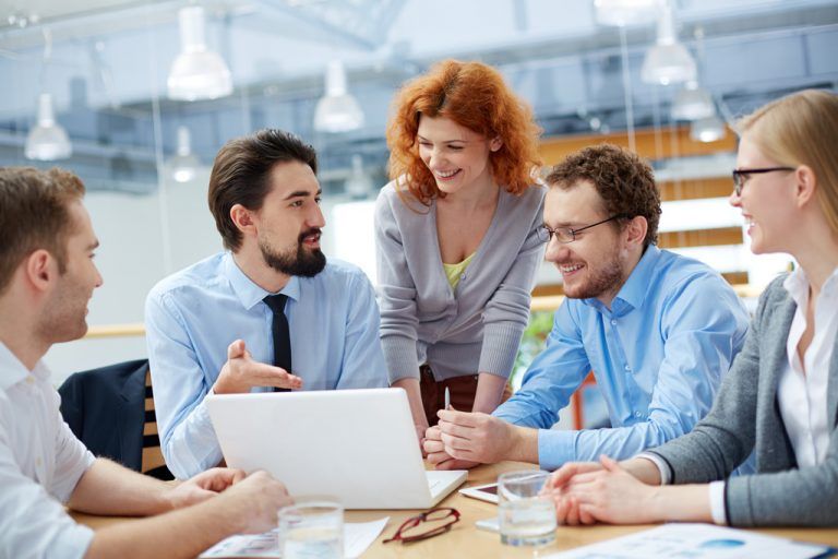 Die Digitalisierung bringt neuen „psychologischen Vertrag“ im Beruf mit sich.