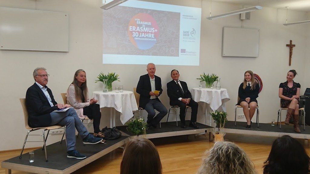 Podiumsdiskussion – ein Plädoyer für Europa