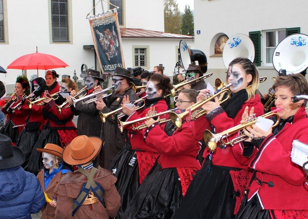 Guggentreffen mit Guggenparty in Bregenz und Lochau