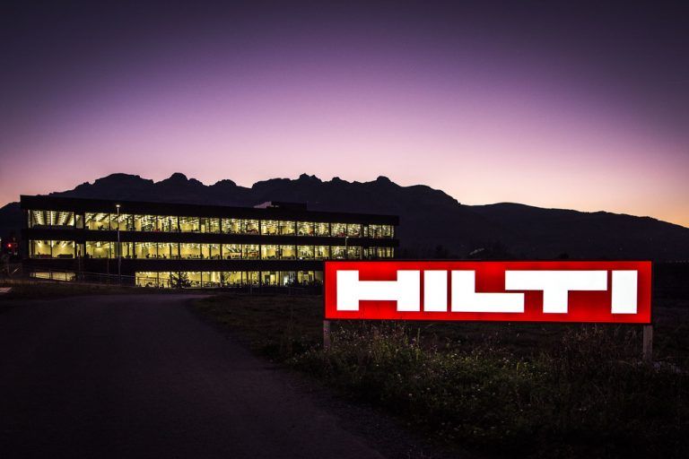 Die Heimat des Erfolges: Im Hilti Innovationszentrum in Schaan wurden die 60 neuen Werkzeuge entwickelt. Foto: Zanghellini