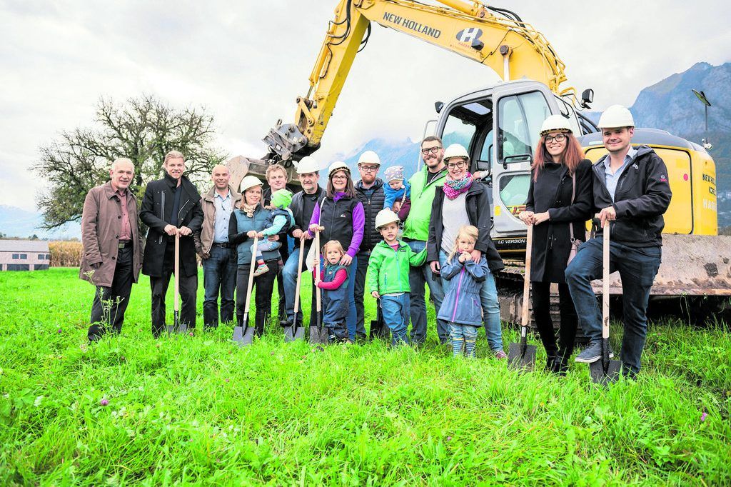 Spatenstich für Reihenhausanlage
