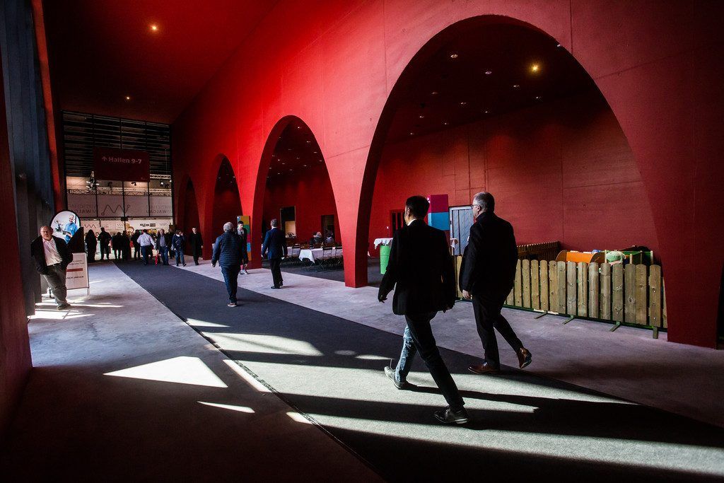 Schau! 5000 Bücher und  zwölf YouTube-Stars