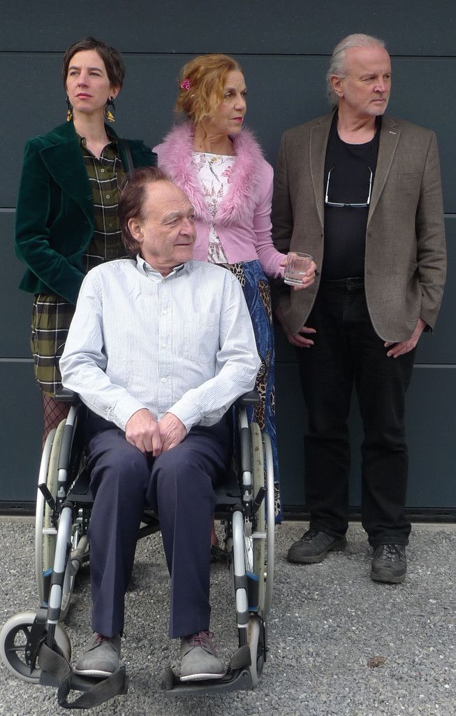 Die Schauspieler Birgit Unger, Robert Kahr, Anna Maria Tschopp und Martin Auer. theater der figur