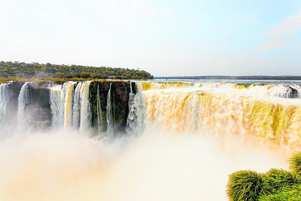 Spektakuläres Erlebnis: die Iguazú-Wasserfälle