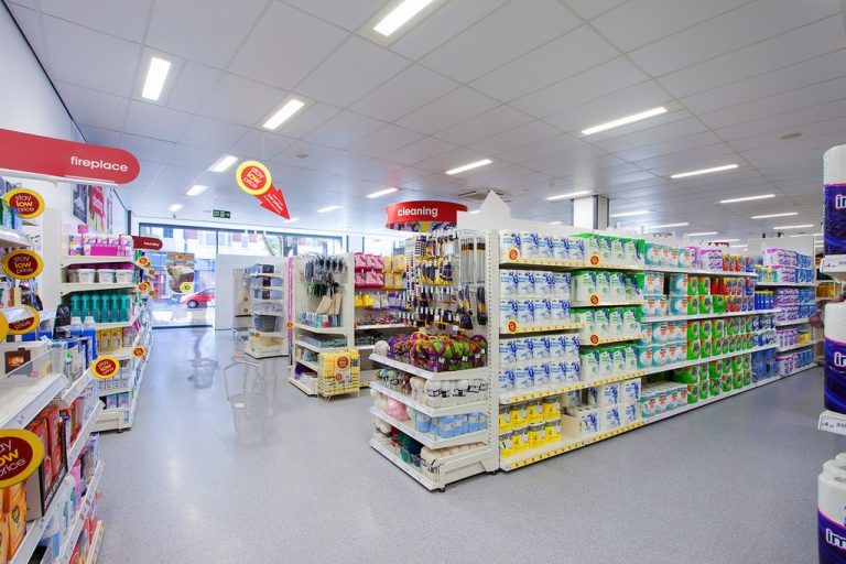 Die Zumtobel Group liefert LED-Lichtlösungen für die britische Supermarktkette Wilko. Foto: zumtobel
