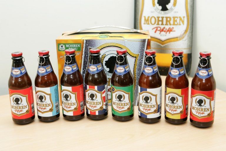 Eine Flaggenparade präsentierte Mohrenbräu bei der Gymnaestrada 2007. Das ginge wahrscheinlich auch 2019. Und ganz ohne Sponsoring.