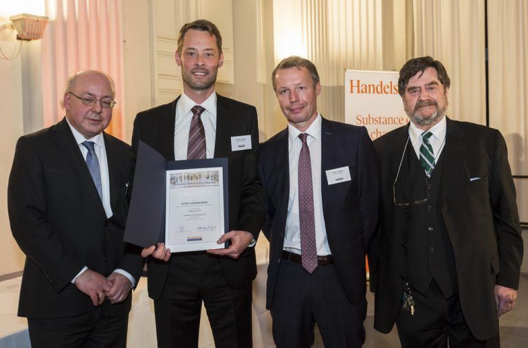 Elitär: MD H.P. Kraußer, Stefan Schmitt (Hypo, Leiter Wealth Management Bregenz), Alfred Pfeiffer (Hypo, Private Banking) und Hans-Kaspar v. Schönfels (Elite Report). Schulz