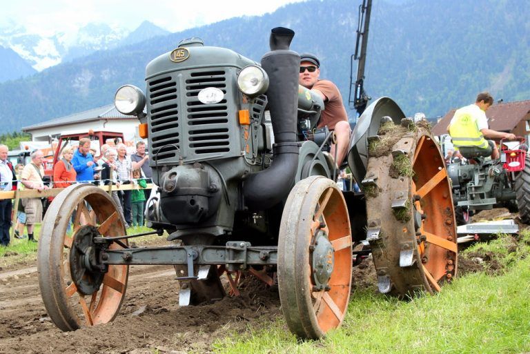 Er rattert, schnauft und kann enorm viel leisten. foto: Joachim Schwald