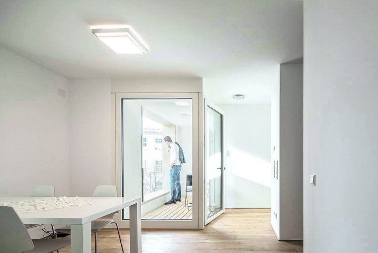 Es gibt in der Schillerstraße Wohnungen unterschiedlichster Größe. Die Grundrisse sind durchwegs sehr offen und funktionell angelegt.