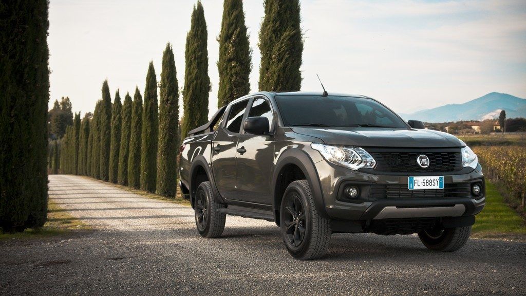 Autonews der Woche Fiat-Pick-up als Cross-Variante / Topwerte bei Crashtest / Vespa mit Elektroantrieb