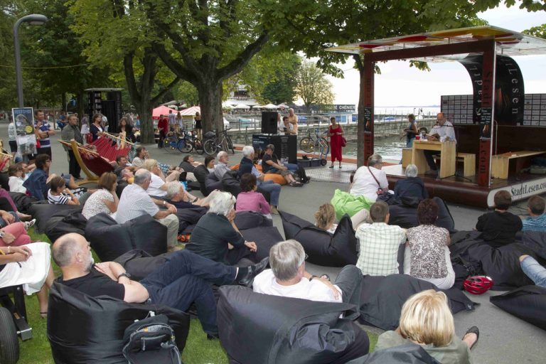 Gemütliches Lesewohnzimmer mitten in Bregenz