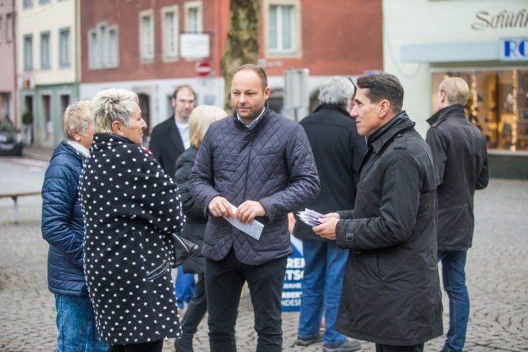 Wahlkampf am ersten Advent