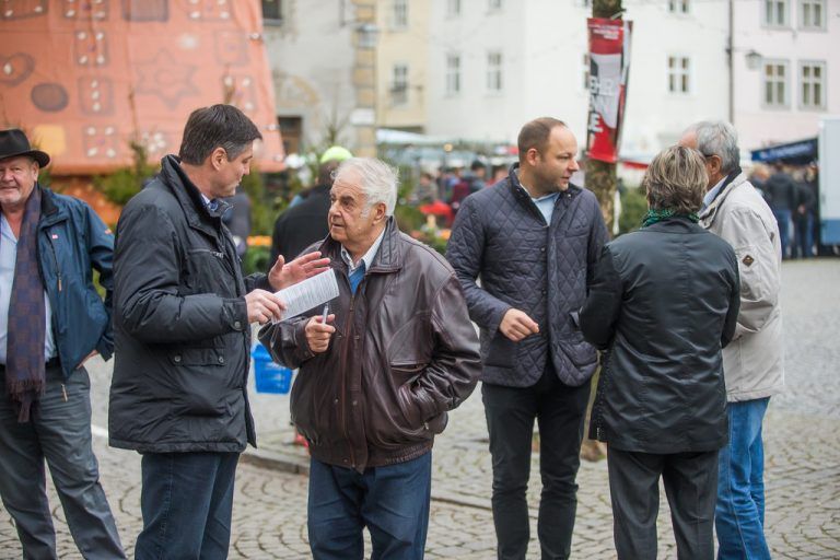 Wahlkampf am ersten Advent