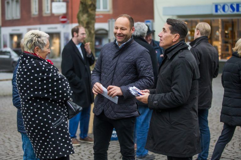 Wahlkampf am ersten Advent