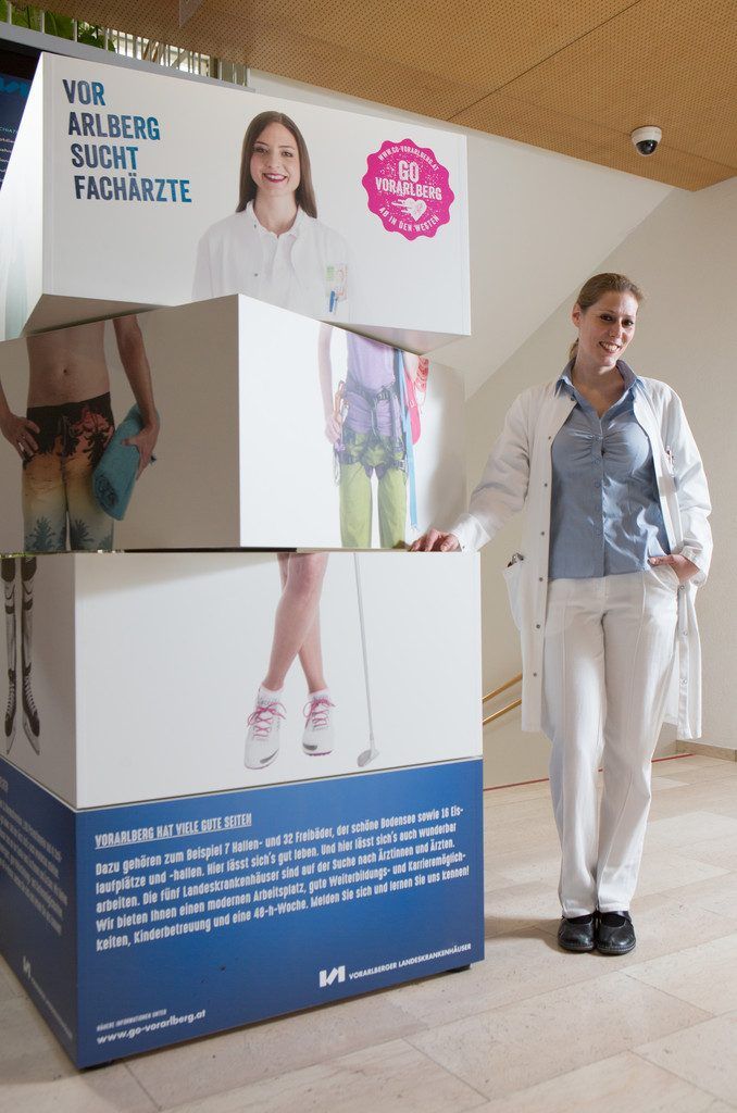 Eine Psychiaterin, die leicht in Kontakt kommt