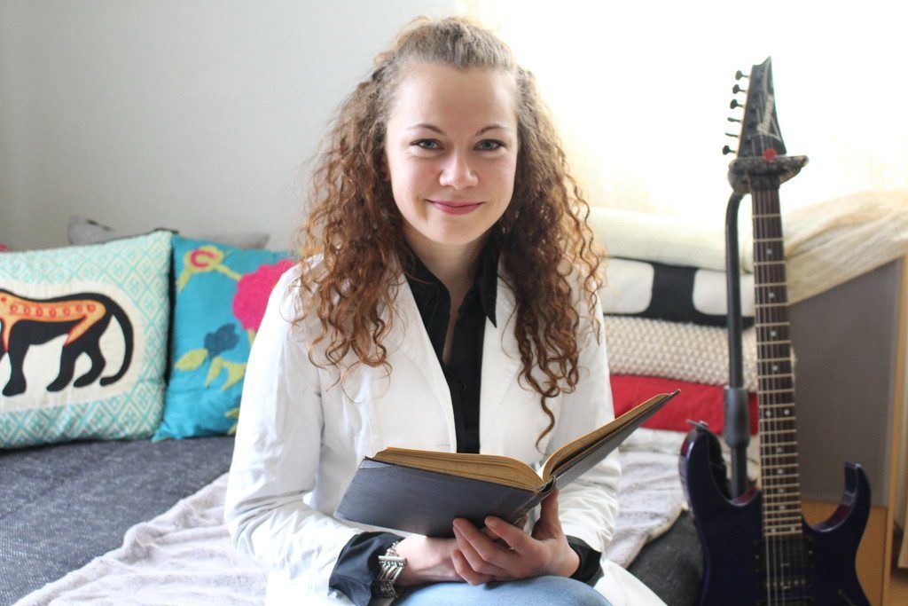 Im Operationssaal fühlt sie sich zu Hause