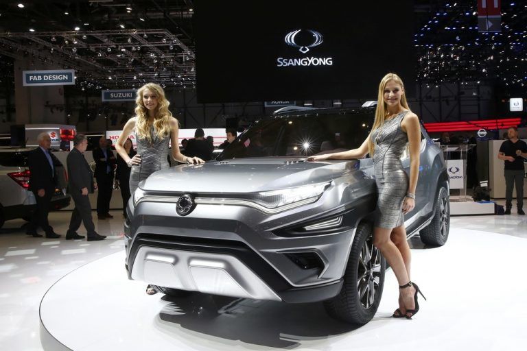 Impressionen. Hostessen des Genfer Autosalons
