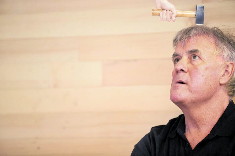 Altach-Chef und Austria-Präse im Schlagabtausch:  MIT HAMMER DEN NAGEL  AUF DEN KOPF GETROFFEN!