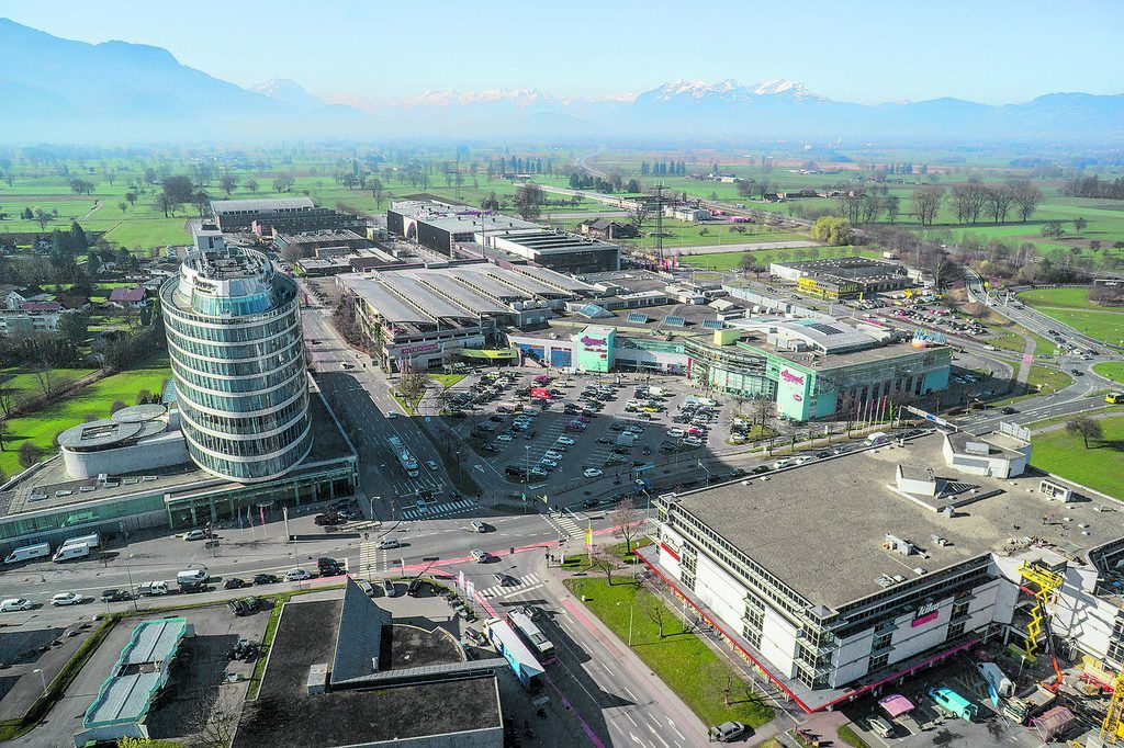 Einigung auf der grünen Wiese:  MESSEPARK DRECHSELT SICH  SPAR-VARIANTE ZURECHT!