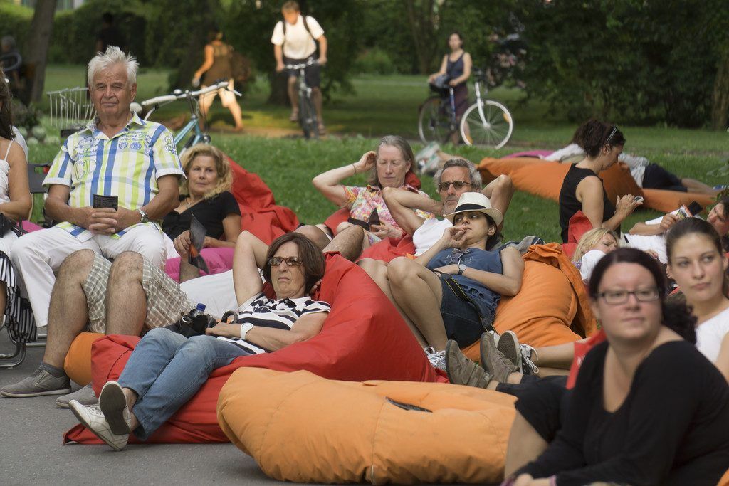 Gemütliches Lesewohnzimmer mitten in Bregenz