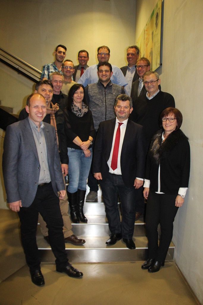 180 Jahre Treue zum Fliesenpool