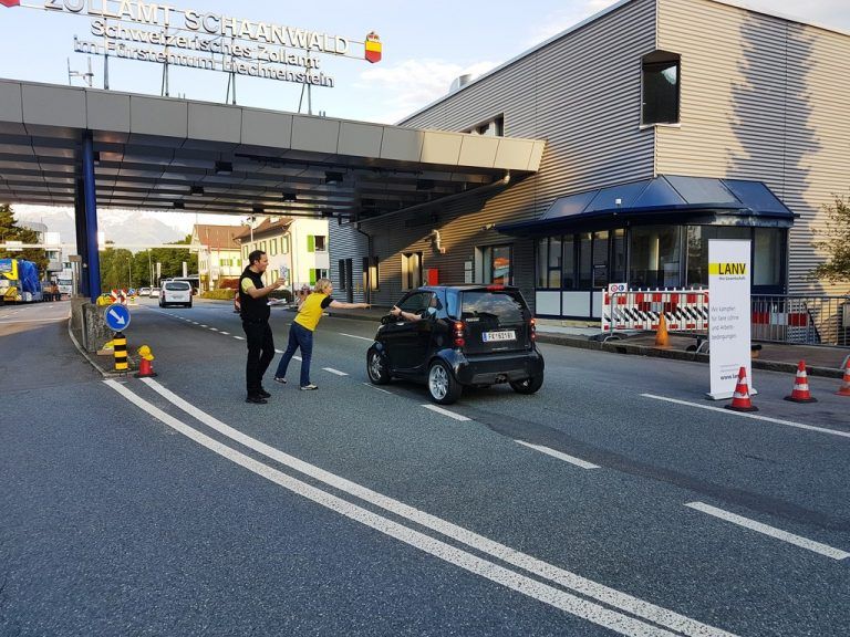 Flyer von FL-Gewerkschaft