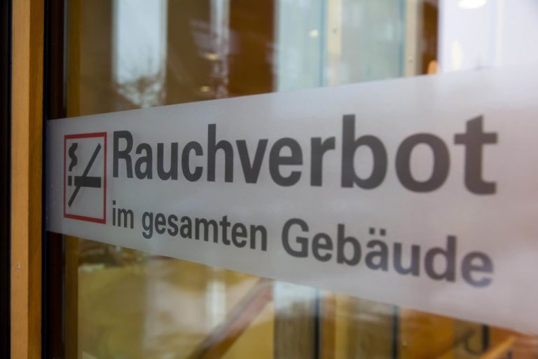 Gelegenheit macht auch Raucher. Deshalb gilt es, die Möglichkeiten einzuschränken. Foto: vn/Paulitsch